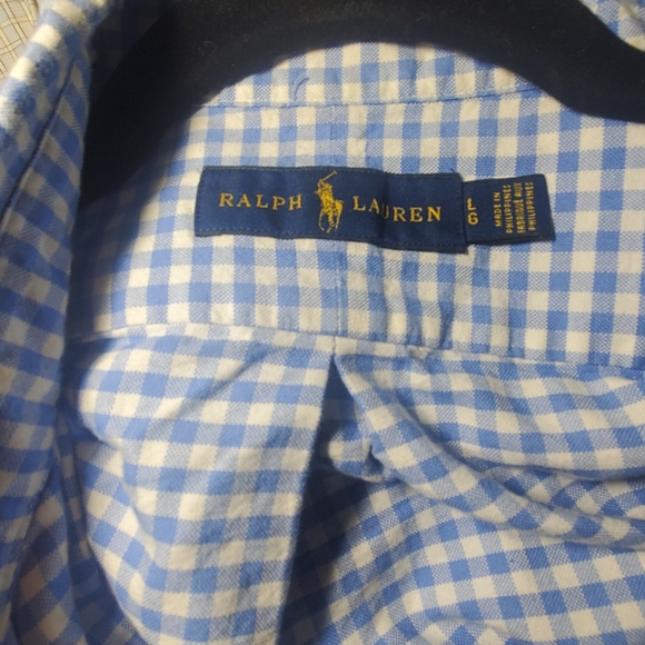 💙Ralph Lauren button down 💙 - Picture 2 of 3